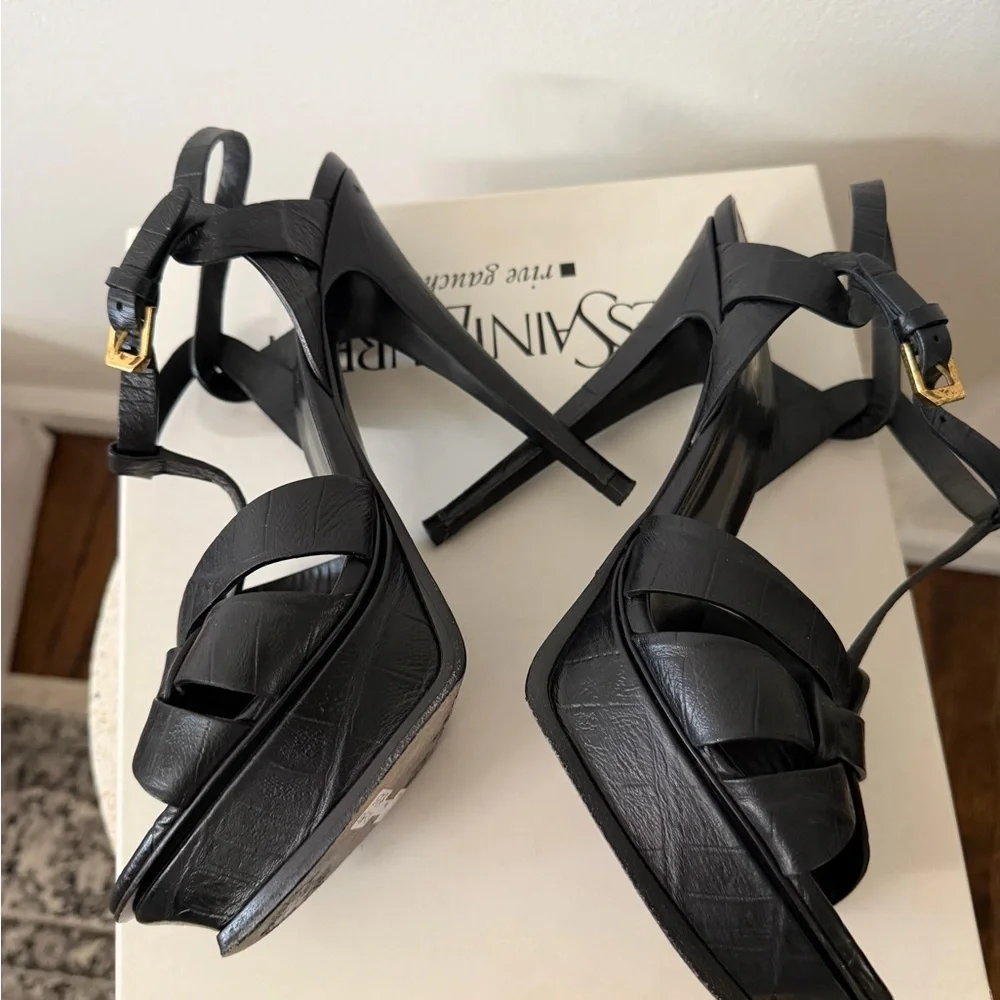 Saint Laurent YSL Tribute Platform - Picture 3 of 9